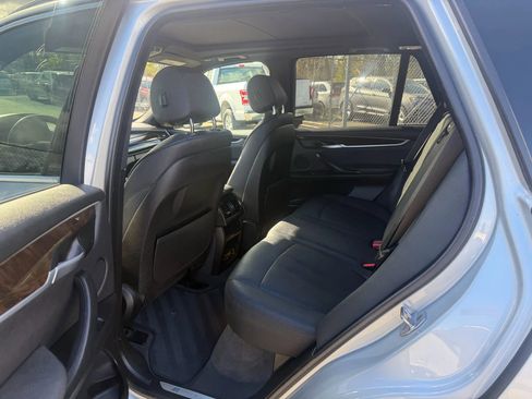 Used 2017 BMW X5 xDrive40e image 29
