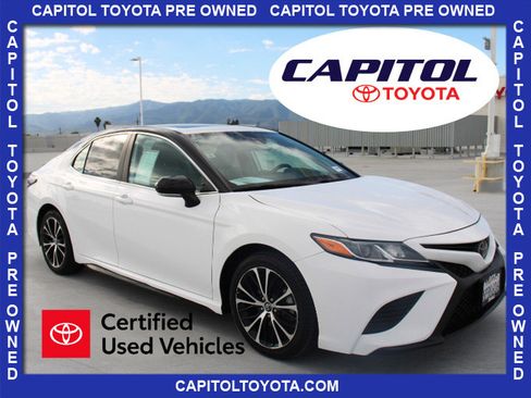 Certified 2020 Toyota Camry SE w/ Convenience Package image 1