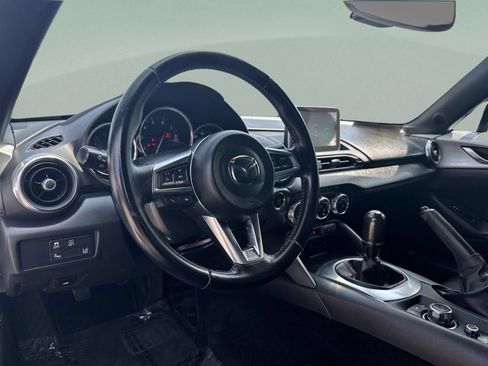 Used 2016 MAZDA MX-5 Miata Grand Touring RWD image 19