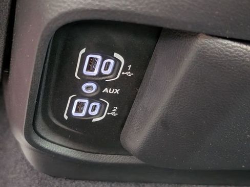 Certified 2025 RAM 1500 Tradesman w/ Night Edition AWD/4WD image 21