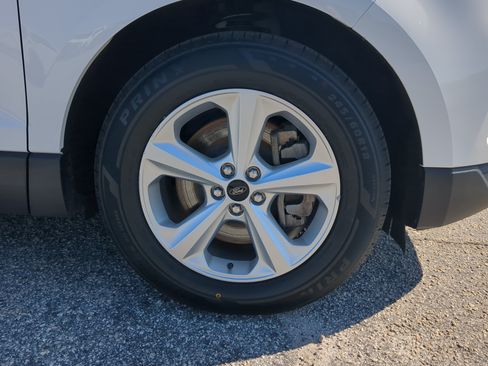 Certified 2024 Ford Edge SE AWD/4WD image 9