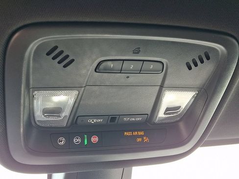 Used 2023 Chevrolet Traverse LT w/ LPO, Floor Liner Package AWD/4WD image 23