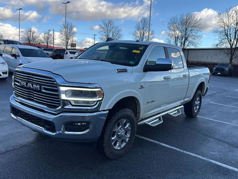 Used 2020 RAM 2500 Laramie image 6