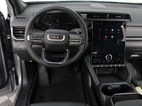 New 2027 GMC Terrain AT4 w/ Convenience Package III AWD/4WD image 10