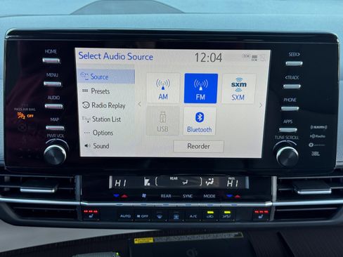 Used 2023 Toyota Sienna XLE w/ XLE Plus Package image 25