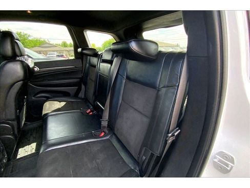 Used 2022 Jeep Grand Cherokee Laredo X AWD/4WD image 28