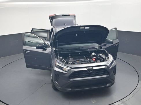 Used 2023 Toyota RAV4 LE AWD/4WD image 51