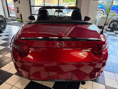 Used 2016 MAZDA MX-5 Miata Club RWD image 7