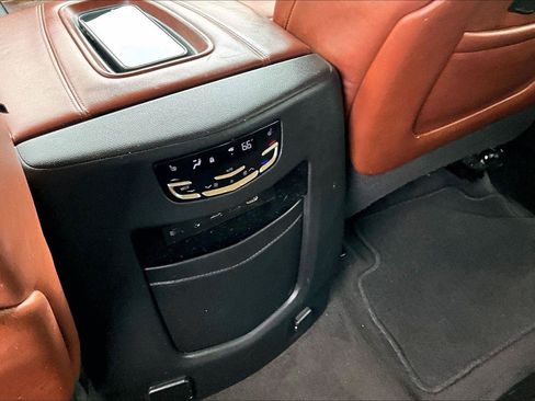 Used 2020 Cadillac Escalade Luxury RWD image 10