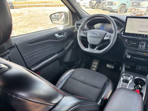 Used 2023 Ford Escape ST-Line w/ Tech Pack #1 image 14