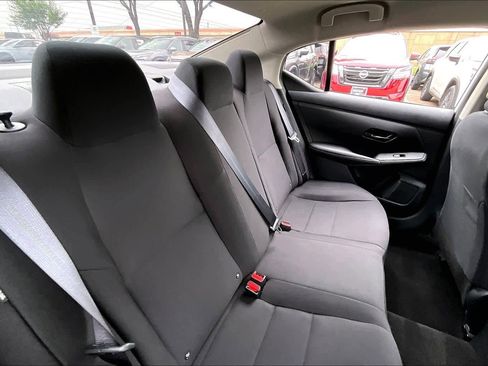 Certified 2025 Nissan Sentra S FWD image 19