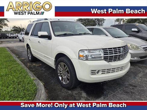 Used 2007 Lincoln Navigator 2WD image 1