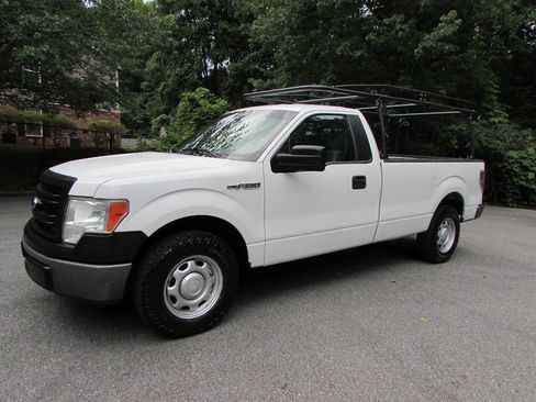 Used 2013 Ford F150 XL RWD image 2