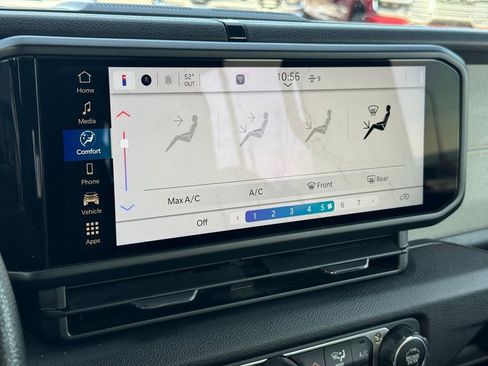 Used 2024 Jeep Wrangler Sport AWD/4WD image 24