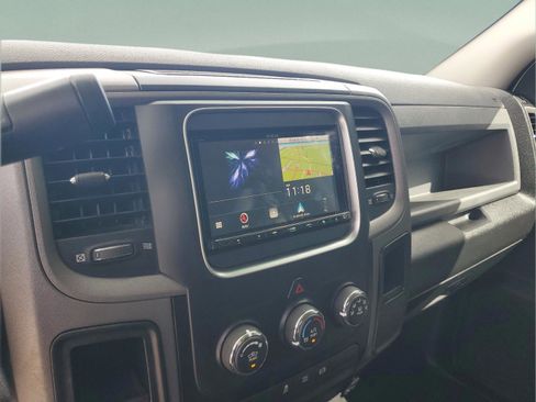 Used 2018 RAM 2500 Tradesman w/ Chrome Appearance Group image 21