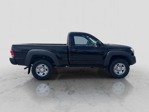 Used 2012 Toyota Tacoma 4x4 Regular Cab image 3