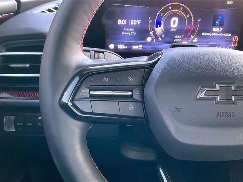 Used 2024 Chevrolet Traverse RS image 24