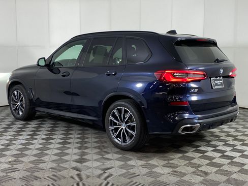 Used 2019 BMW X5 xDrive50i w/ M Sport Package image 3