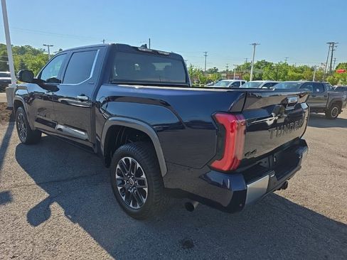 Used 2023 Toyota Tundra Limited AWD/4WD image 4