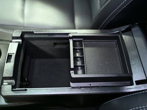 Used 2018 Subaru Outback 2.5i Limited image 26