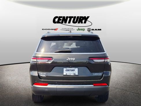 Used 2024 Jeep Grand Cherokee L Limited w/ Luxury Tech Group II AWD/4WD image 5