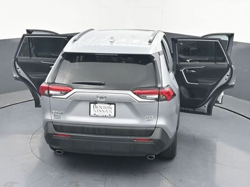 Used 2022 Toyota RAV4 XLE Premium AWD/4WD image 46