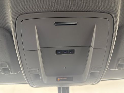 Used 2019 GMC Sierra 1500 Limited w/ Sierra Convenience Package image 13