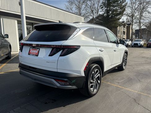 Used 2025 Hyundai Tucson Limited image 11