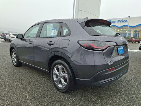 Certified 2023 Honda HR-V LX image 4