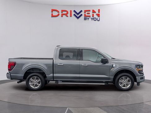Used 2025 Ford F150 XLT w/ Equipment Group 301A Standard RWD image 7
