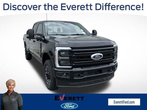 Used 2026 Ford F250 Platinum AWD/4WD image 1