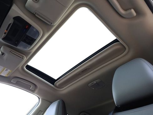 New 2026 Subaru Crosstrek 2.5i Limited w/ Crosstrek Mirror Package image 11