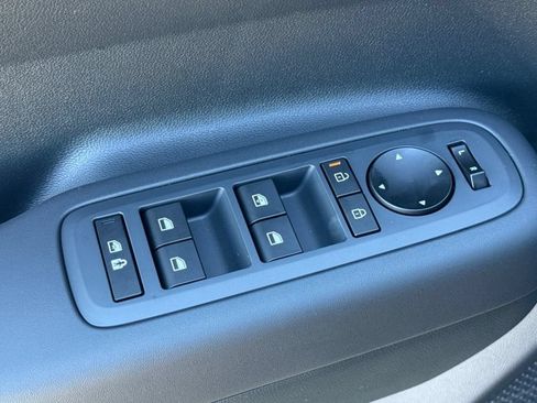 New 2026 Hyundai Santa Fe SE FWD image 12