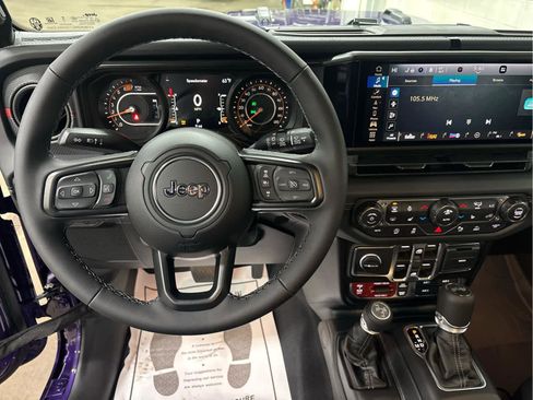 New 2026 Jeep Wrangler Unlimited Rubicon AWD/4WD image 9