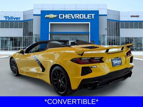 Used 2025 Chevrolet Corvette Stingray Preferred Conv w/ Z51 Performance Package RWD image 4