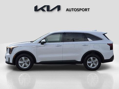 New 2026 Kia Sorento LX image 13
