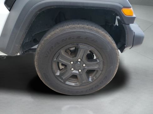 Certified 2021 Jeep Wrangler Unlimited Sport image 5