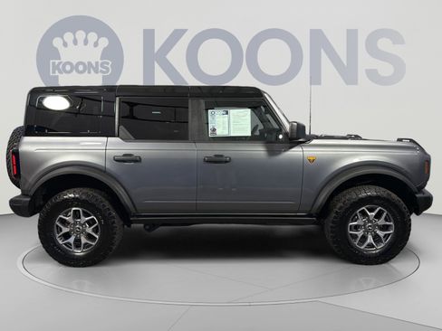 Certified 2025 Ford Bronco Badlands AWD/4WD image 8
