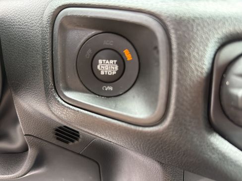 Used 2026 Jeep Wrangler Unlimited Sport AWD/4WD image 23