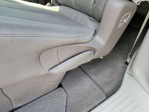 Used 2020 Chrysler Pacifica Touring w/ Cold Weather Group image 37