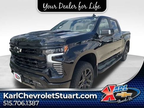 Used 2024 Chevrolet Silverado 1500 LT Trail Boss w/ LT Trail Boss Premium Package AWD/4WD image 1