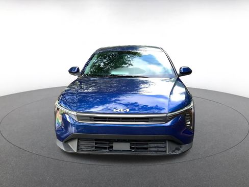 Used 2025 Kia K4 LXS image 2