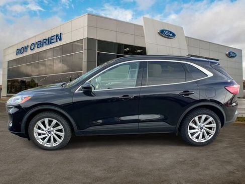 Certified 2021 Ford Escape Titanium w/ Titanium Elite Package AWD/4WD image 2