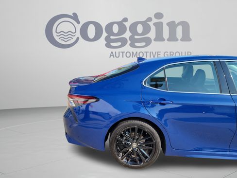 Used 2024 Toyota Camry XSE FWD image 31