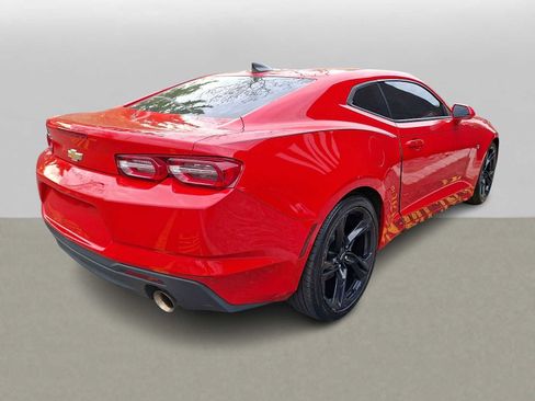 Used 2021 Chevrolet Camaro LT RWD image 4
