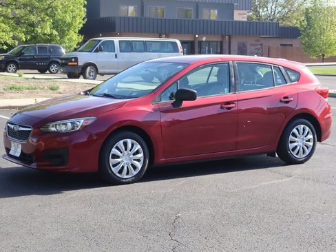 Used 2017 Subaru Impreza 2.0i AWD/4WD image 10
