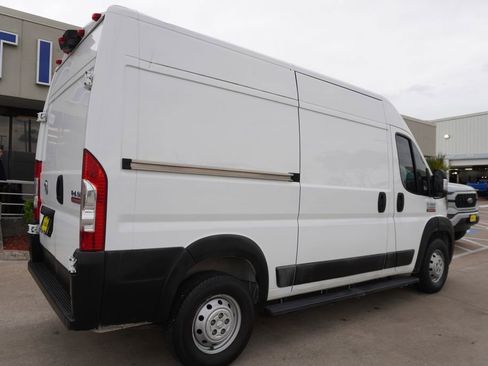 Used 2019 RAM ProMaster 2500 image 6