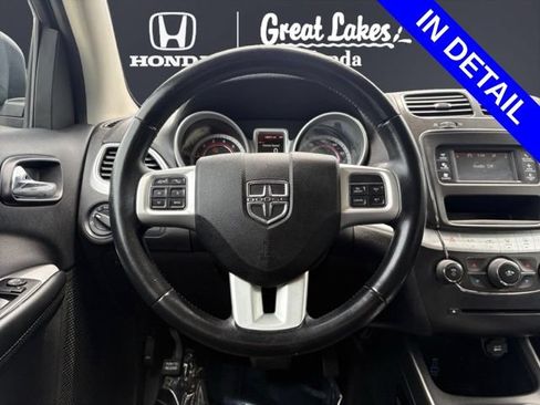 Used 2017 Dodge Journey SE w/ Flexible Seating Group FWD image 12