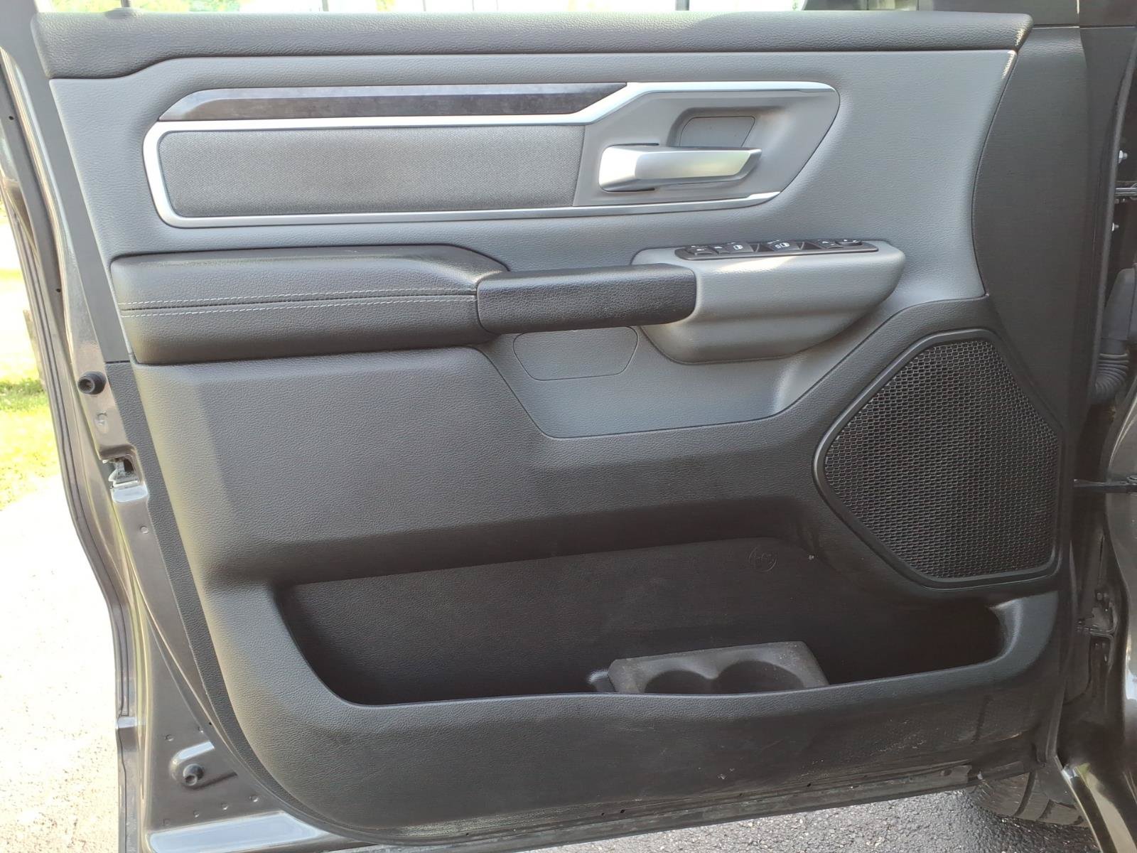 Used 2020 RAM 1500 Big Horn AWD/4WD image 10