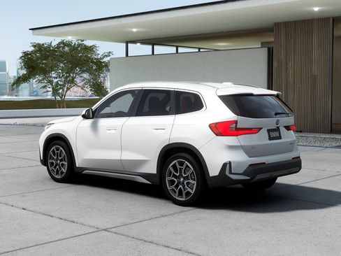 New 2026 BMW X1 xDrive28i AWD/4WD image 2